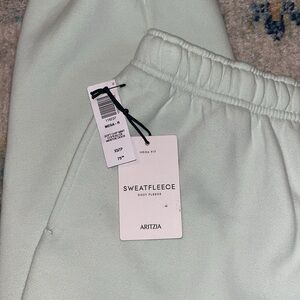 New w tags Aritzia Cozy Fleece Mega Sweatpant